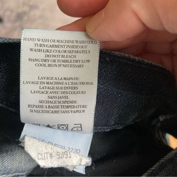 Vince Women’s trouser jeans size 28.  Good condition.  read below! - Picture 11 of 12